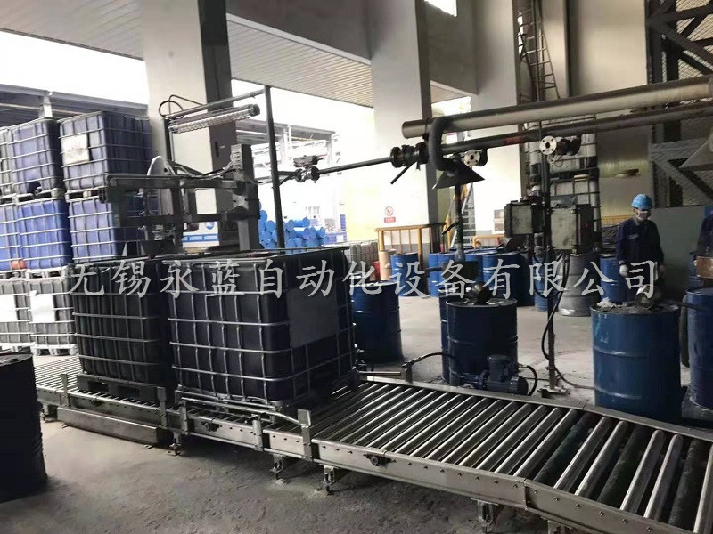 YL-1500-1 噸桶自動(dòng)灌裝機(jī)